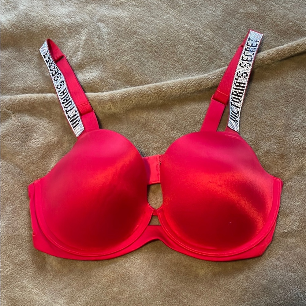 Victoria's Secret Red Full-Coverage Bra with Adjustable Straps